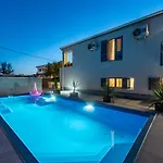 Mery House Apartamento Zadar