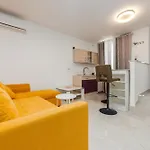 Apartamento Mery House *