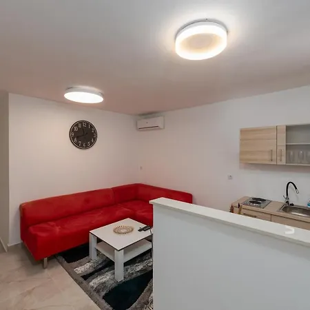 Apartment Mery House