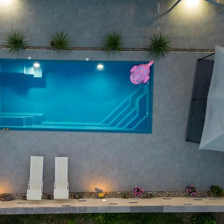 Mery House شقة زادار