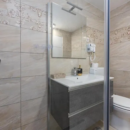 Mery House شقة