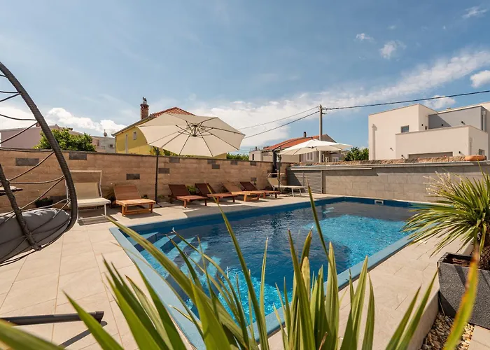 Mery House Апартаменты