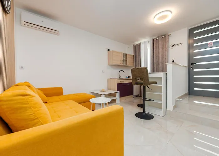 Апартаменты Mery House *